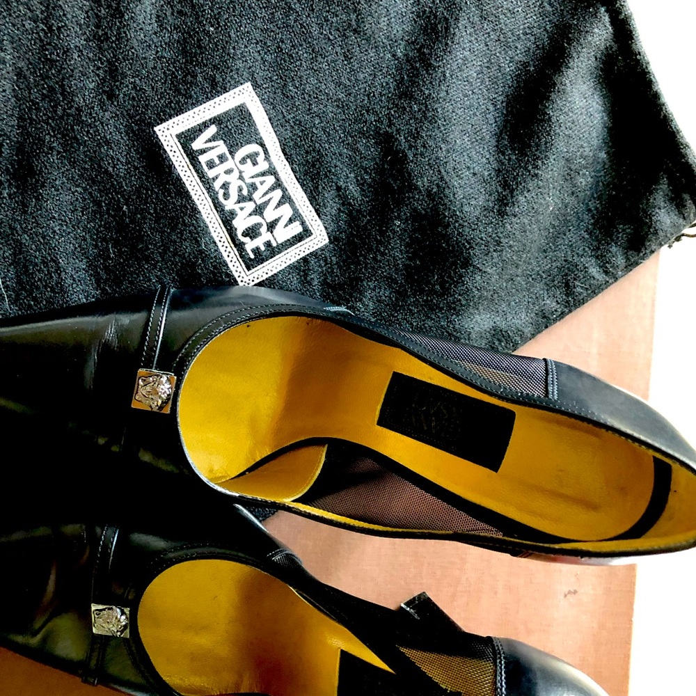 Vintage Gianni Versace Pumps.